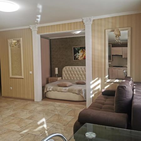 Chernigov City Centre Apartments Eksteriør bilde
