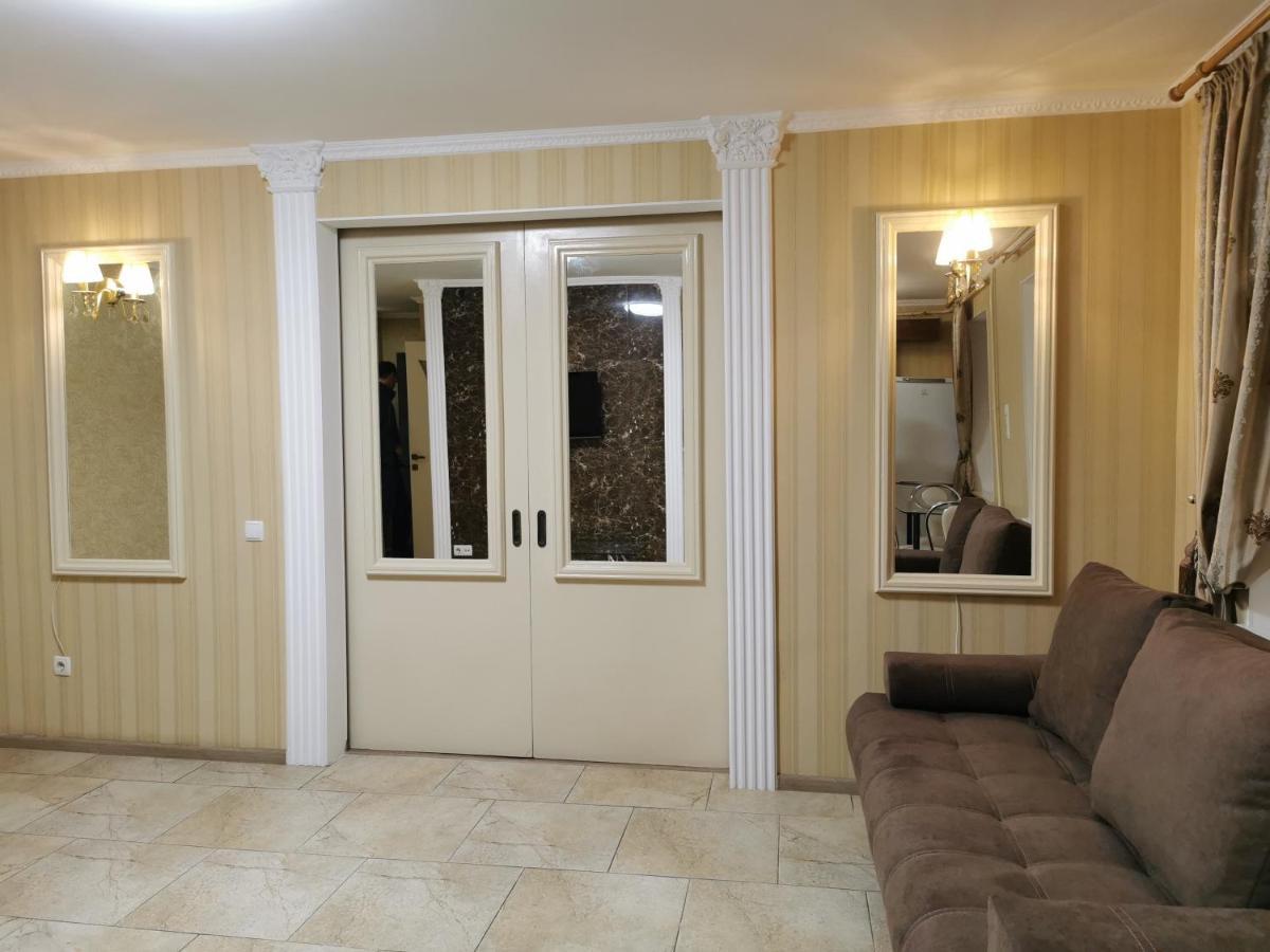 Chernigov City Centre Apartments Eksteriør bilde